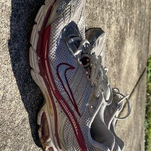 Nike tennis shoes, well won with some life left in them